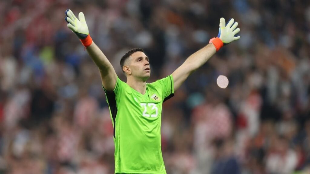 Kiper yang Pernah Meraih Gelar Golden Glove Piala Dunia